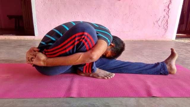 3 Tips for Students to Do Yogic Postur